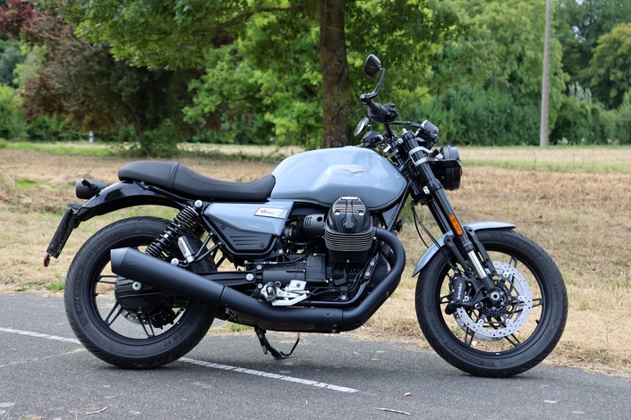 La Moto Guzzi V7 Sport est t-elle la reine des néo-classiques ?