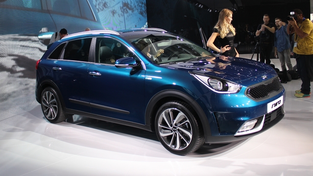 Kia Niro : hybride sinon rien - Vidéo en direct du salon de Genève 2016