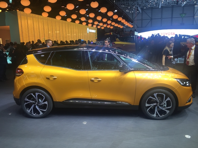 Renault Scénic 4 : stylé - Vidéo en direct du salon de Genève 2016 + premier live