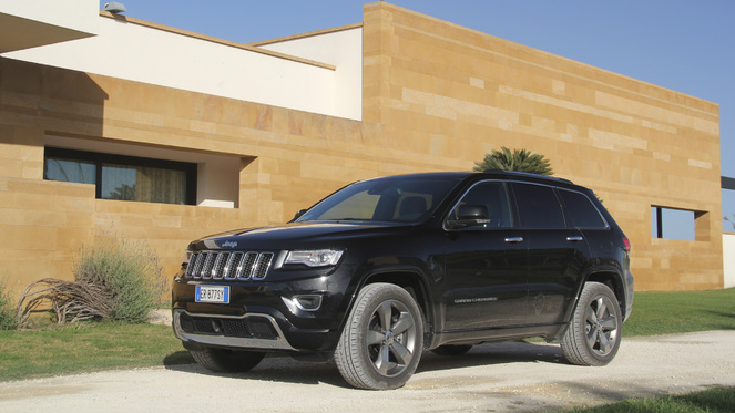 Essai vidéo - Jeep Grand Cherokee : pour une poignée de dollars