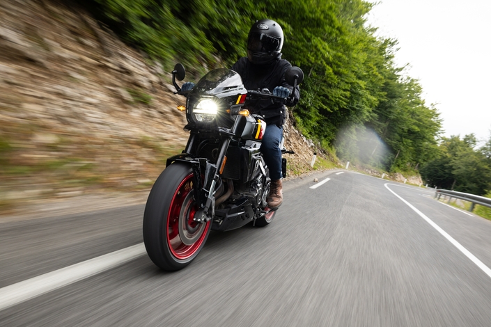La Suzuki GSX-8TT est la plus belle et la plus chère des GSX-8