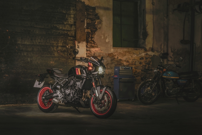 La Suzuki GSX-8TT est la plus belle et la plus chère des GSX-8