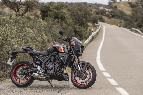 Des motos sur Amazon, les soldes Kymco, le retour de Norton et les Honda GB350S, Suzuki GSX-8T et GSX-8TT à l'essai