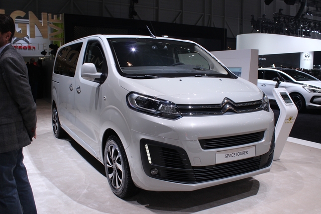 Citroën Space Tourer : transport de troupe - Vidéo en direct du salon de Genève 2016