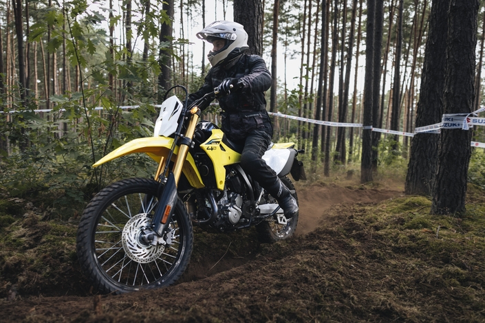 Suzuki DR-Z4S : un achat au prix du terrain (constructible)