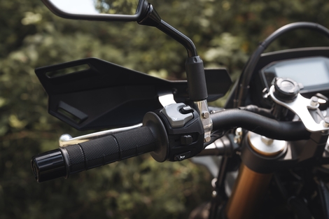 Suzuki DR-Z4S : un achat au prix du terrain (constructible) 