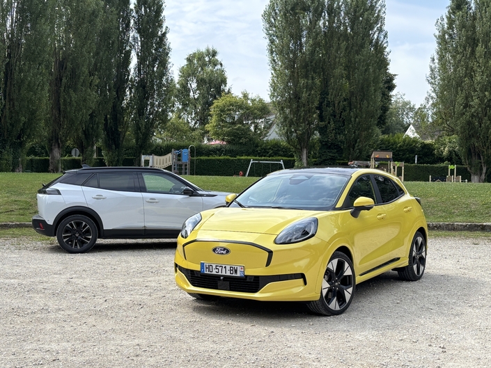 Entre le Ford Puma Gen-e et le Peugeot e-2008, c'est une histoire de félins