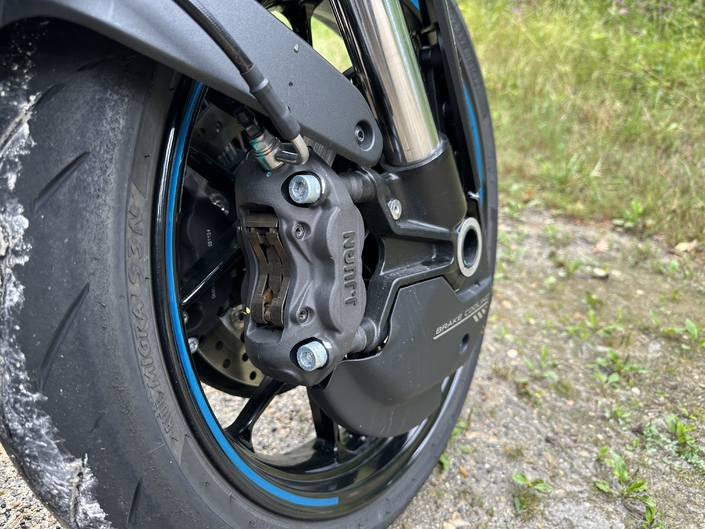 Existe-t-il meilleur rapport prix / plaisir en neuf que la CF Moto 675 NK ?