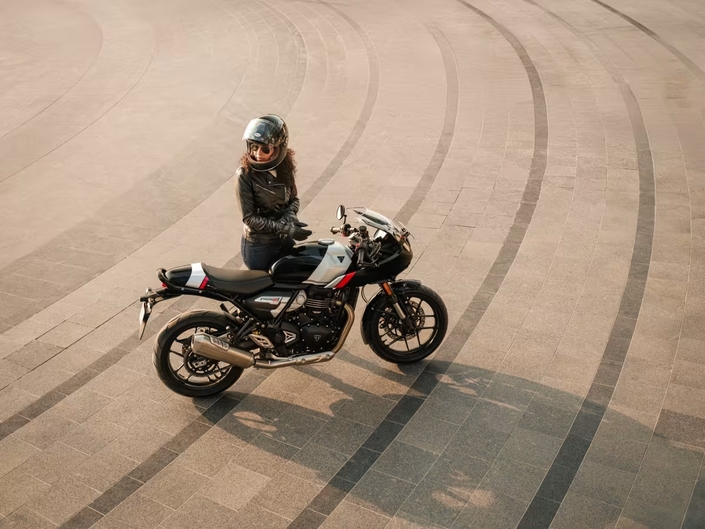 La Thruxton est de retour dans le catalogue Triumph