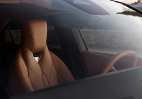DS N°8 : l’incarnation de l’élégance à la française dans un SUV coupé 100 % électrique, offrant jusqu’à 750 km d’autonomie