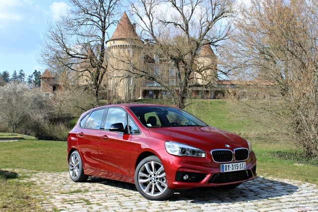 Essai vidéo – BMW 225xe Active Tourer : le premier monospace branché