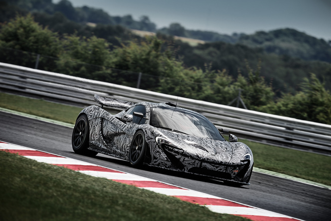 La McLaren P1 GTR en test: les photos officielles