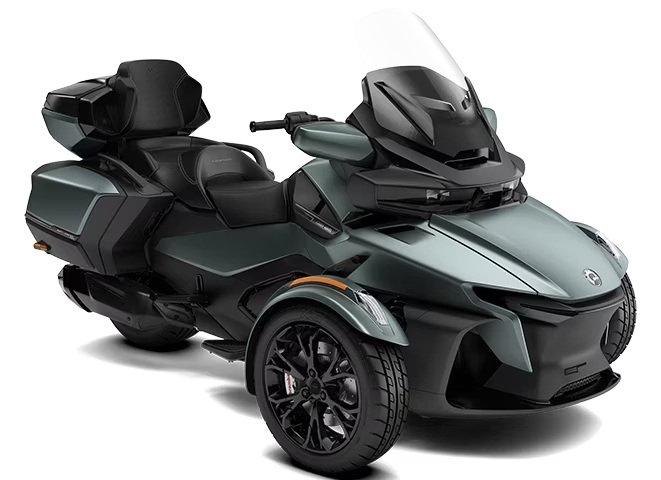 Can-Am rafraîchit sa gamme de trois-roues