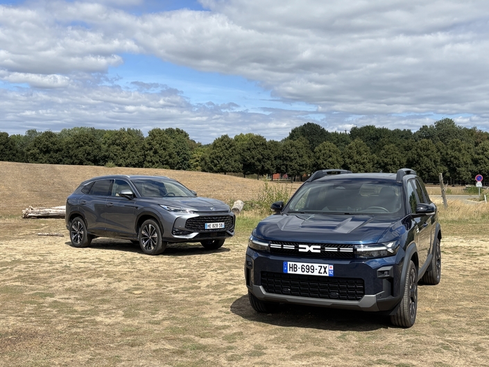 MG EHS vs Dacia Bigster, les pieds sur terre