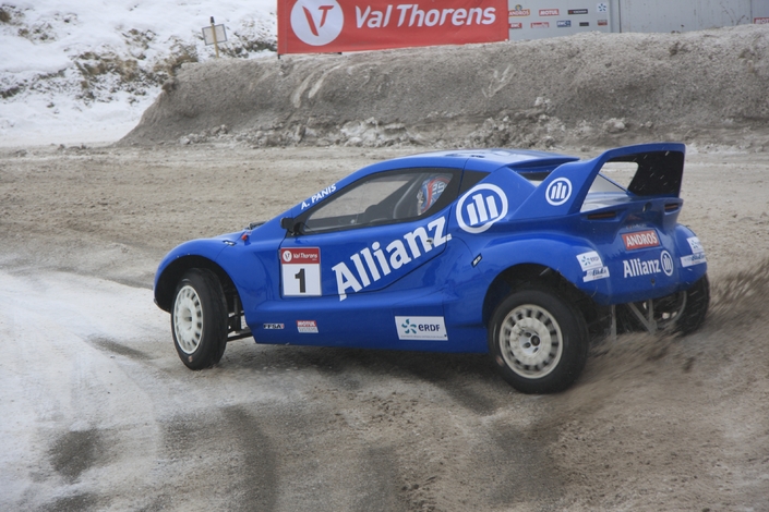 Une auto électrique du Trophée Andros.