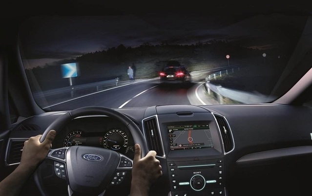 Ford détaille son éclairage LED intelligent