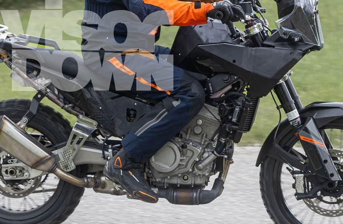Une aventurière inédite en préparation chez KTM