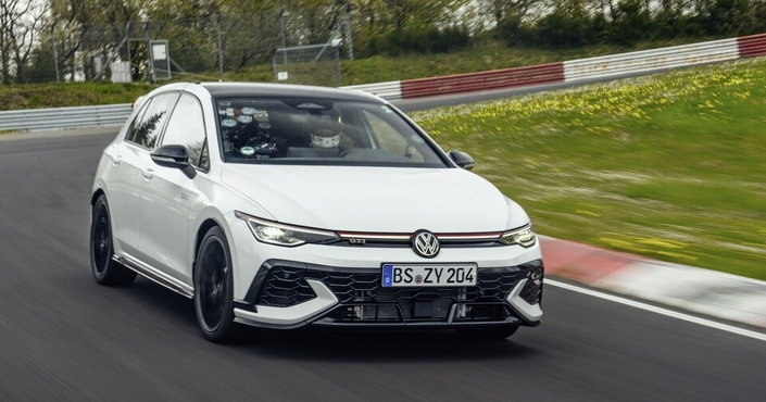 Volkswagen Golf GTi Edition 50