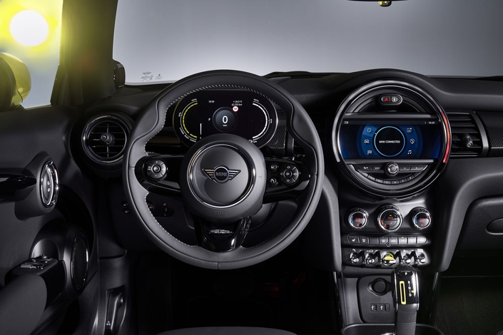 Mini : voici la version électrique Cooper SE