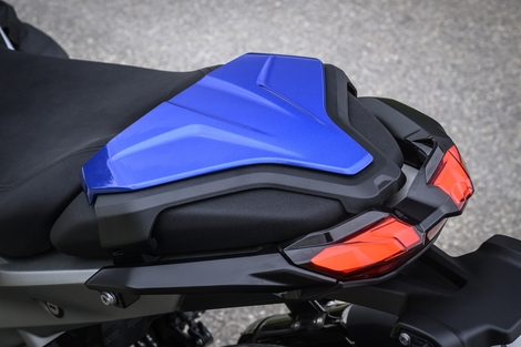 La BMW R1300 R est la reine de l’illusion