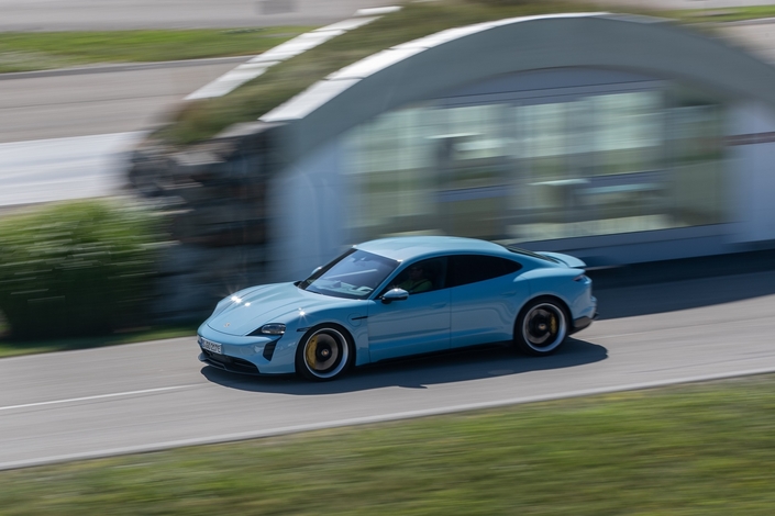 Ventes : Porsche résiste au Covid-19