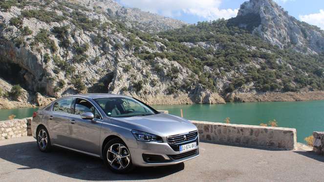 Essai vidéo - Peugeot 508 restylée : toujours dans la course