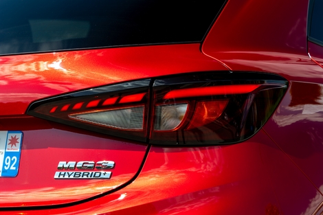 La technologie Hybrid+ de MG diffère assez notablement du HSD de Toyota.