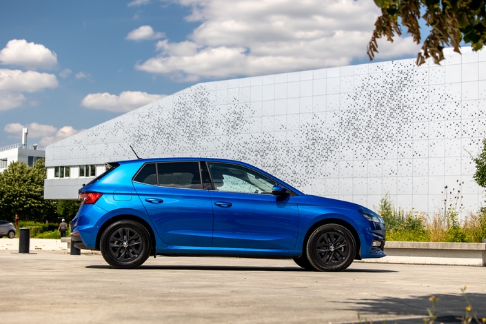 Le look de la Fabia ne fait pas chavirer les cœurs, même si certains détails démontrent un certain soin dans le détail.