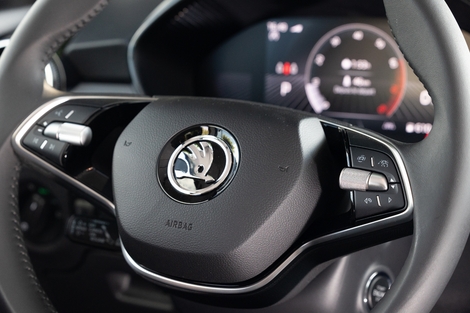 La Skoda Fabia parvient-elle à résister aux assauts de la MG 3 ?