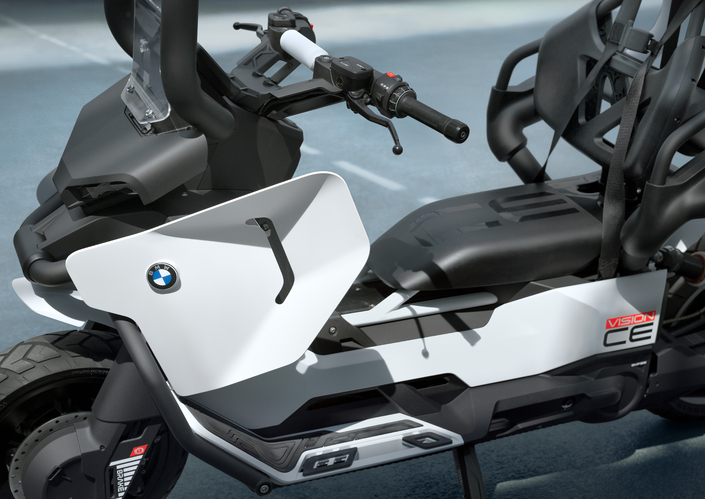 Avec le Vision CE BMW modernise son mythique scooter C1