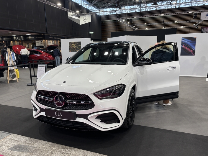 Mercedes expose au salon de Lyon les nouveaux GLC et CLA, mais pas que