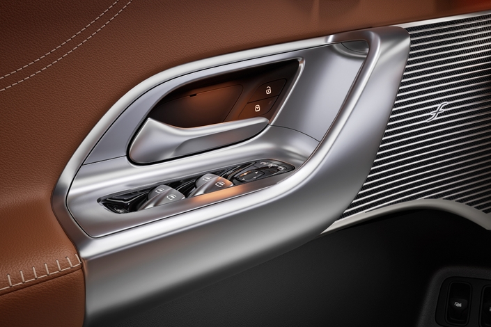 L'intérieur spectaculaire du nouveau Mercedes GLC électrique