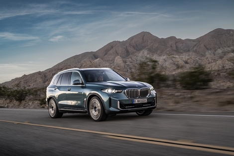 Pour limiter ses rejets de CO2, le X5 n'est plus disponible qu'en diesel ou hybride PHEV.