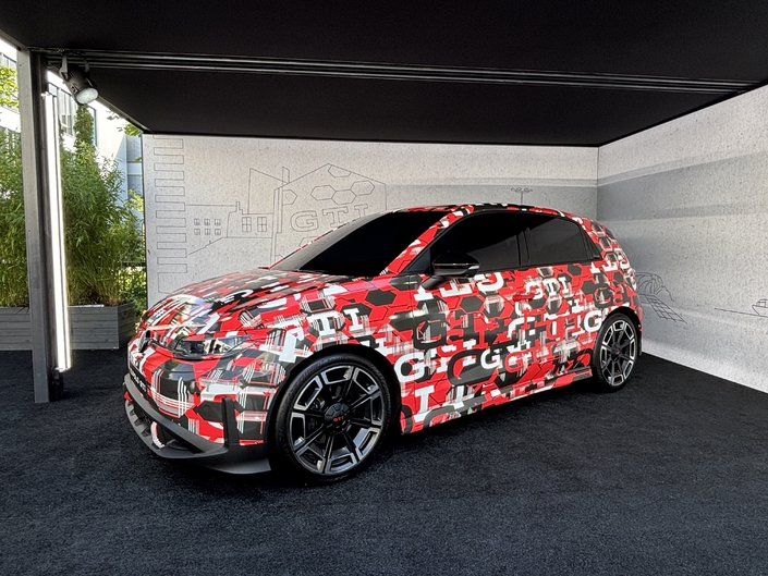 Avec son ID.Polo, Volkswagen va attaquer la Renault R5 en direct du salon de Munich