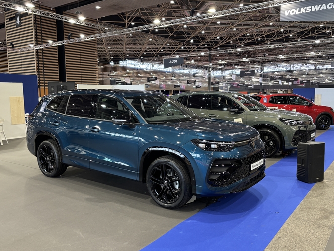 Le Tayron, un Tiguan rallongé, offre jusqu'à 7 places et un vaste coffre.