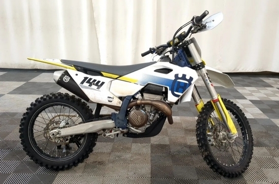 Husqvarna FC 350 cm3 2023 (lot n° 23)