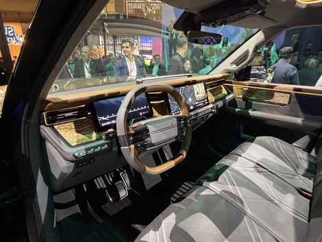 Au salon de Munich, nous avons pu approcher le Scout Terra, le pick-up électrique de Volkswagen fait pour les États-Unis