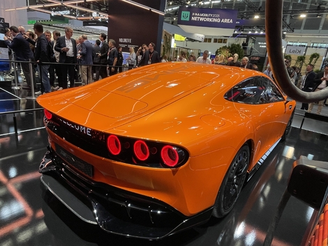 Avec de telles performances dans une berline électrique, il y a de quoi théoriquement battre une Porsche Taycan et même viser les records de la Xiaomi SU7 Ultra chinoise.