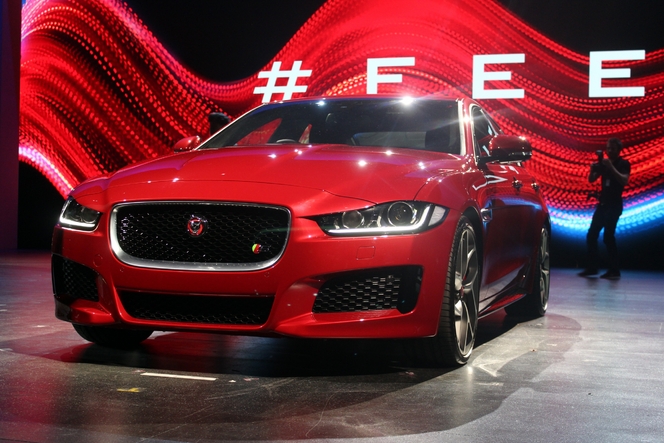 Salon de Paris 2014 - Jaguar XE, l'offensive britannique