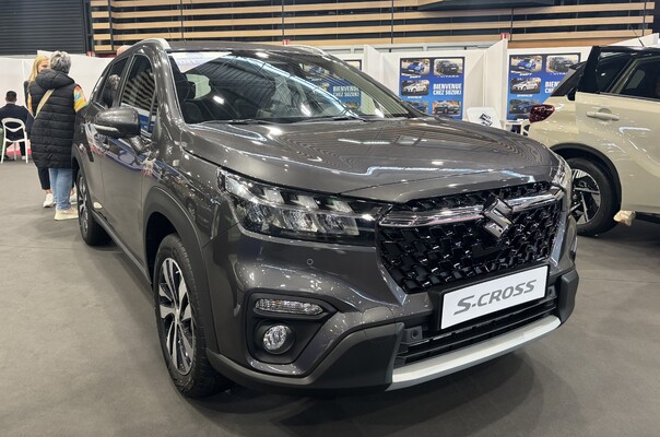 Suzuki S-Cross