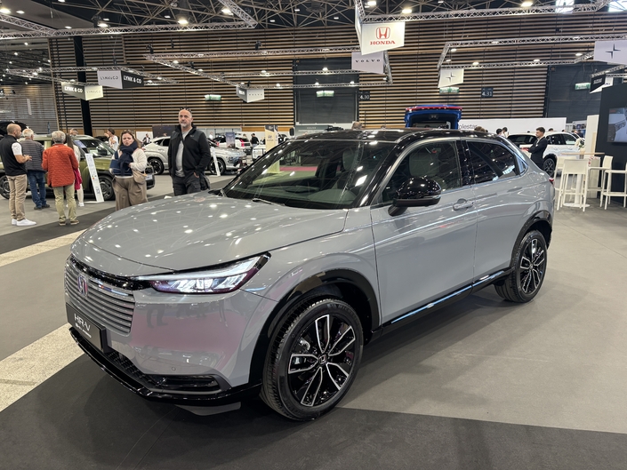 La Prelude et Civic restylée, stars du stand Honda au salon de Lyon