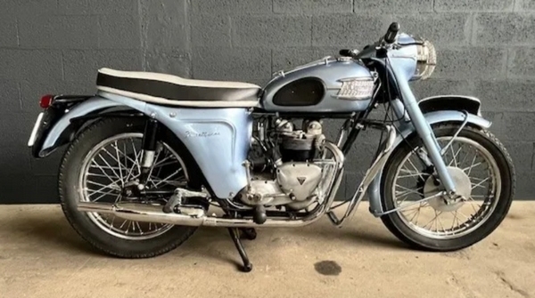 Triumph 3 TA Twenty One 1962 (lot n° 58)