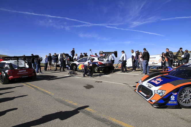 En direct de Pikes Peak - Plus que la météo pour battre Loeb et Peugeot