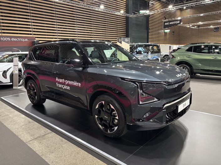 Pas de tarifs pour l'instant pour ce concurrent coréen du Renault Scénic dont le lancement est prévu début 2026.