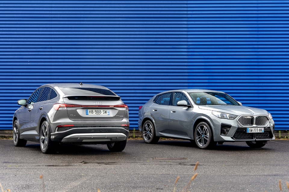 L’Audi Q4 e-tron Sportback de beaux restes face au BMW iX2