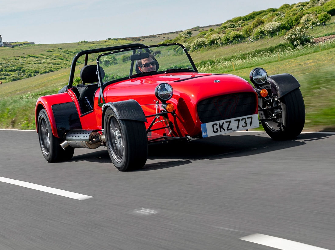 La Caterham Seven 485 Csr Debarque En Europe Continentale