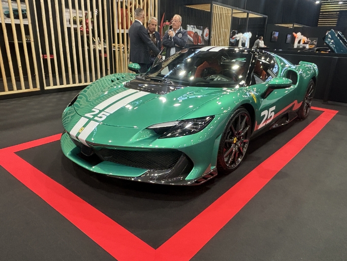 Pensée pour la piste, la 296 Speciale prouve qu'hybridation et radicalité ne sont pas incompatibles.