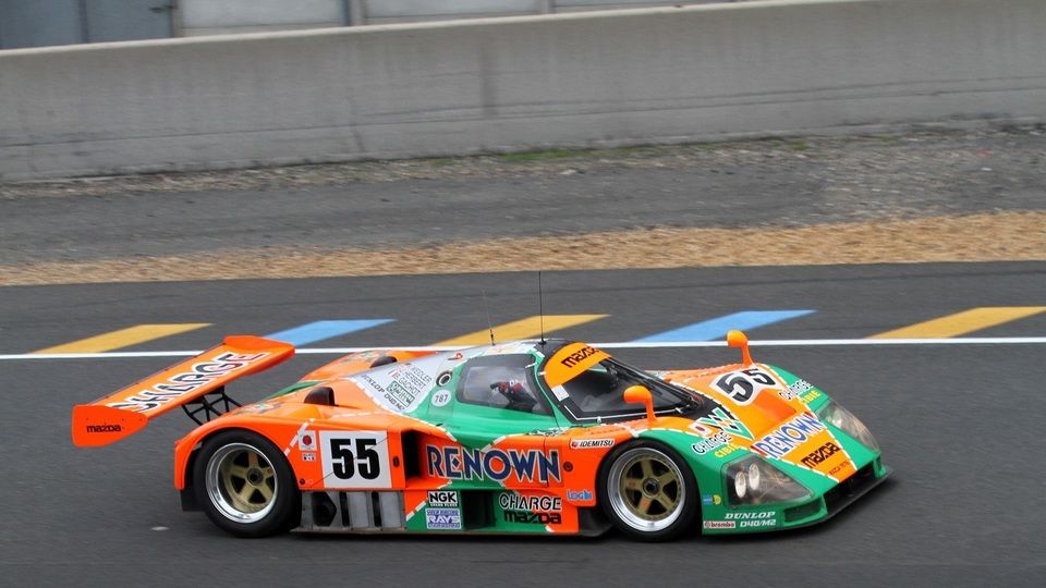 Road trip Paris/Le Mans en Mazda RX-8 : à la rencontre de la 787B