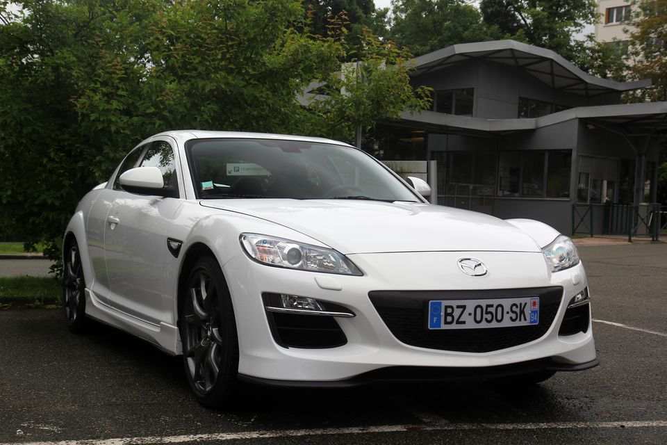Road trip Paris/Le Mans en Mazda RX-8 : à la rencontre de la 787B