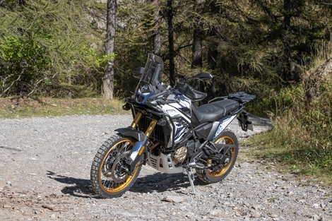 La Voge 800 DS Rally est au niveau de la Yamaha Ténéré, tout en étant mieux équipée et beaucoup moins chère